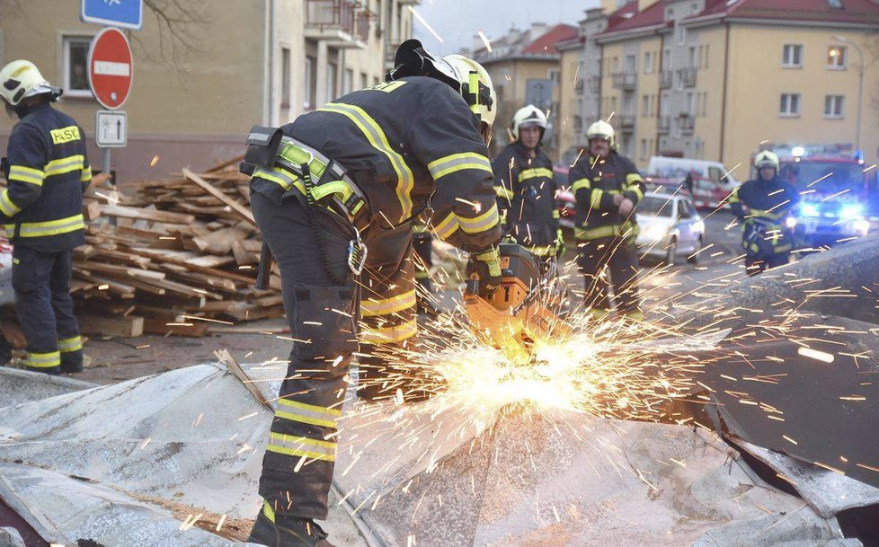 Vichřice Eberhard se prohnala Českem. Situace v Karlovarském kraji (11.3 2019)