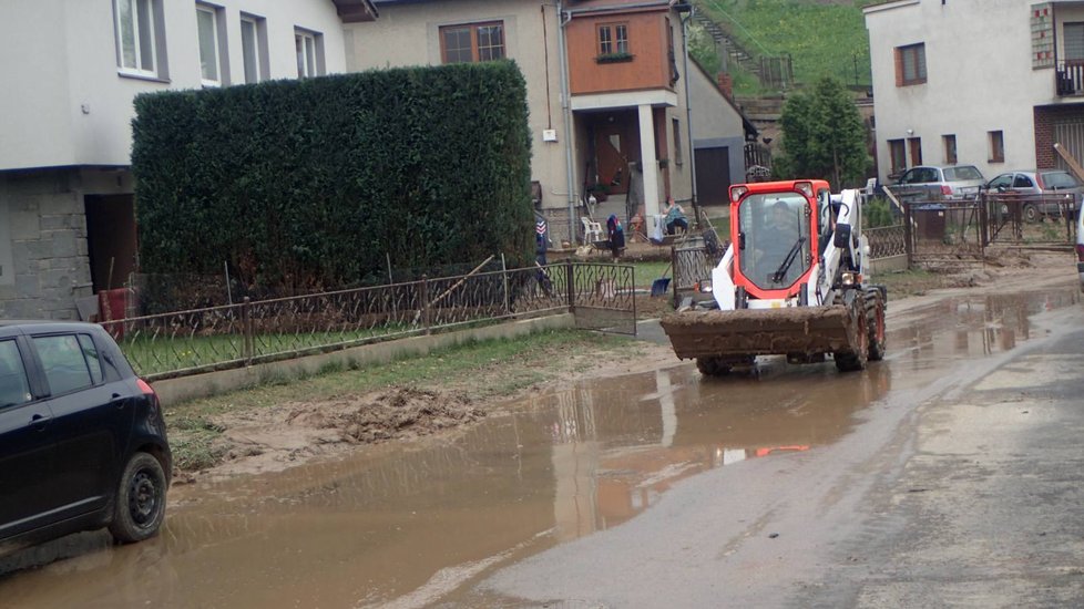 Opavsko a Hlučínsko spláchla druhá přívalová vlna. Úklid začal nanovo.