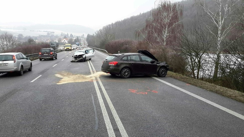 Na začátku týdne se může v horských oblastech Česka tvořit ledovka, sledujte radar Blesku