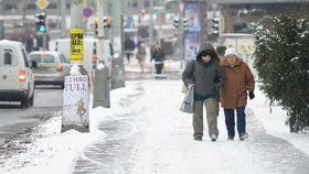 Přes den sníh roztaje, v noci zas umrzne: Češi se budou „klouzat“ i celý únor.