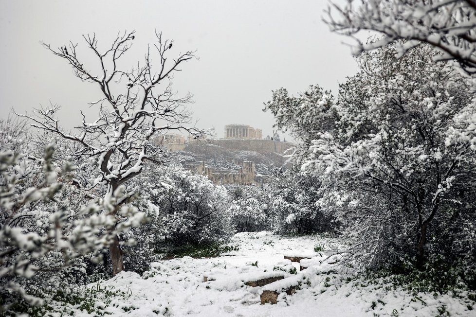 Sníh zasypal Řecko.