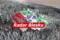 Česko místy zasypal sníh: Silnice kloužou, kde si dát pozor? Sledujte radar Blesku