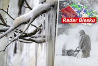 Teploty klesnou k -15 °C, hrozí i mrznoucí mlhy a sněhové přeháňky. Sledujte radar Blesku