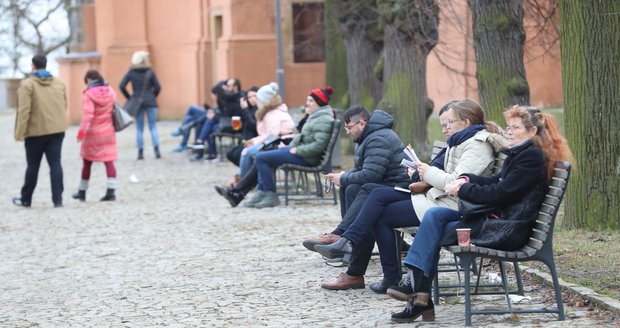 Počasí v Česku zimu nepřipomíná ani trochu.