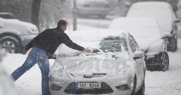 Na horách napadne až 20 centimetrů mokrého sněhu