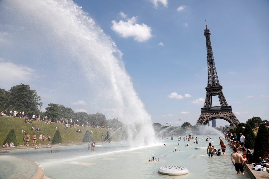 Extrémní vedra sužují Evropu (Paříž)