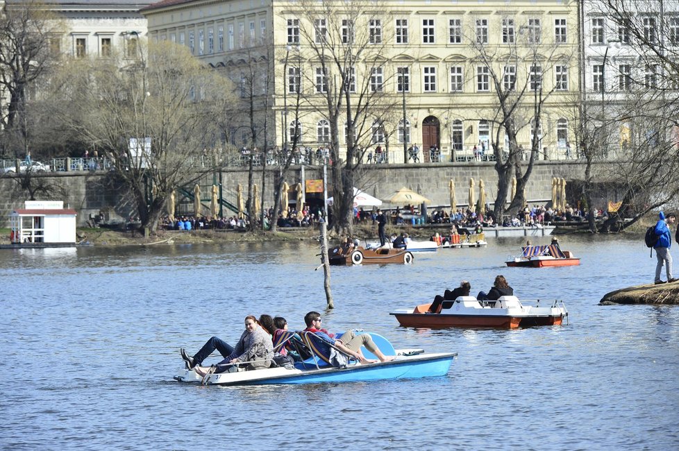 Užívejte jara, teploty budou opět klesat