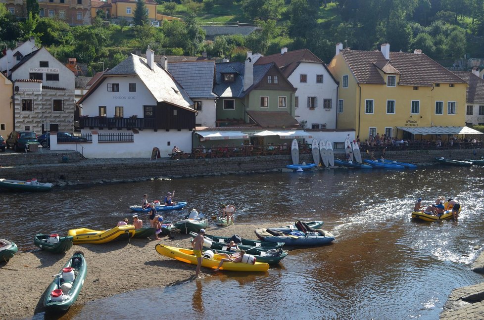 Vodákům počasí příliš nepřeje.