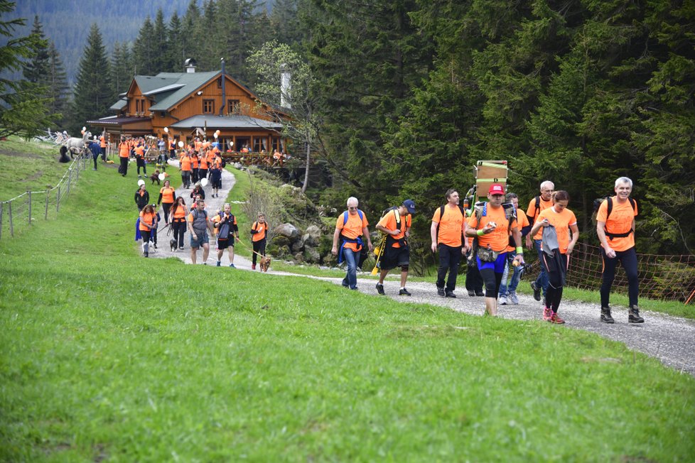 Charitativní výstup na Sněžku za Evičku (16) bez nohou