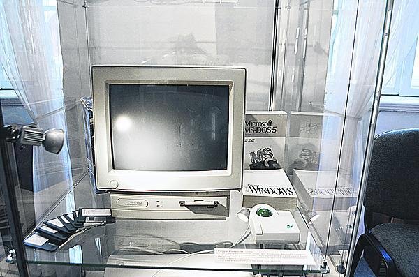 IBM COMPAQ PRESARIO 425