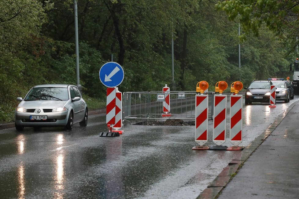 28. dubna se uzavřela ulice Pod Krejcárkem kvůli obnově plynovodu.