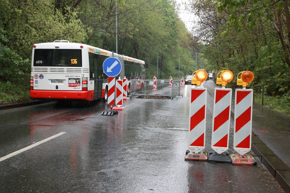 28. dubna se uzavřela ulice Pod Krejcárkem kvůli obnově plynovodu.