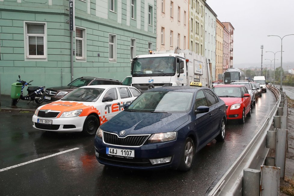 28. dubna se uzavřela ulice Pod Krejcárkem kvůli obnově plynovodu.