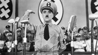 Charlie Chaplin byl lidská zrůda s obřím penisem, Hollywood nebyl vždy hlavním městem filmu