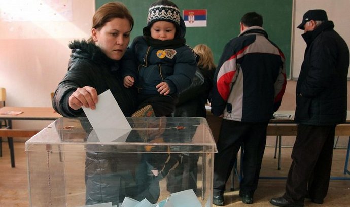 Podle výsledků referenda vládu v Prištině neuznává drtivá většina kosovských Srbů