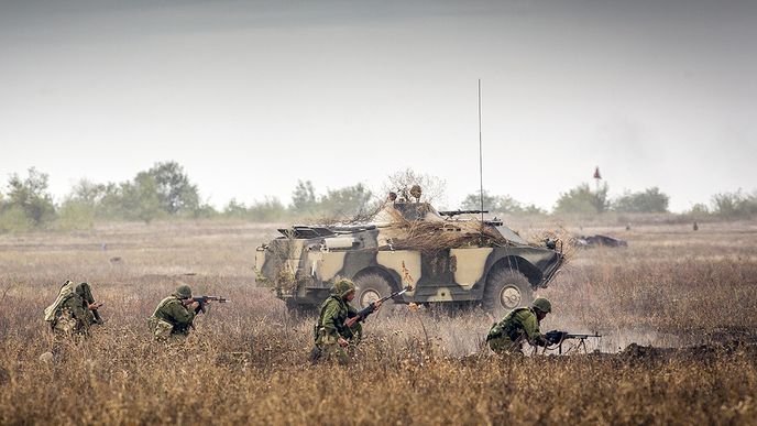 V poslední době se stále častěji hovoří o možném zapojení vojáků z Podněstří do konfliktu na Ukrajině. Cvičení ruské armády v Podněstří, nedaleko ukrajinských hranic.
