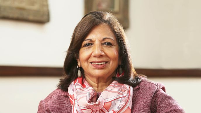 Dr. Kiran Mazumdar-Shaw ze společnosti Biocon Limited, držitelka trofeje EY Světový podnikatel roku 2019