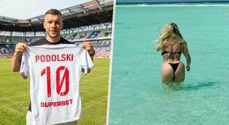 Legendární fotbalista Podolski si užívá na Maledivách: Ukázal sexy manželku v bikinách!
