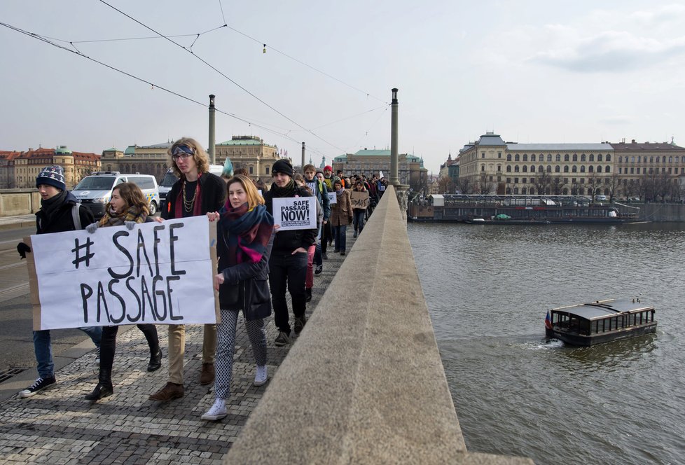 Podle účastníků však nesmí převládnout nacionalistická řešení, která někteří politici prosazují.