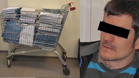 Denis V. (43) u dřívějšího jednání. Při rozsudku zatím není přítomen. Vyhlašuje se už tři týdny.