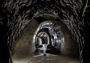 Podzemní tunely Divoké Šárky.