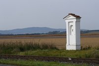 Počasí o víkendu: Oblačno a deštivo, ale teplo. V neděli bude až 19 °C, sledujte radar Blesku