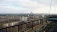 pohled na Černobyl z města Pripjať (Pripyat)