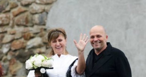 Svatba Zdeňka a Zdeňky probíhala ve švýcarské restauraci u Bodamského jezera.