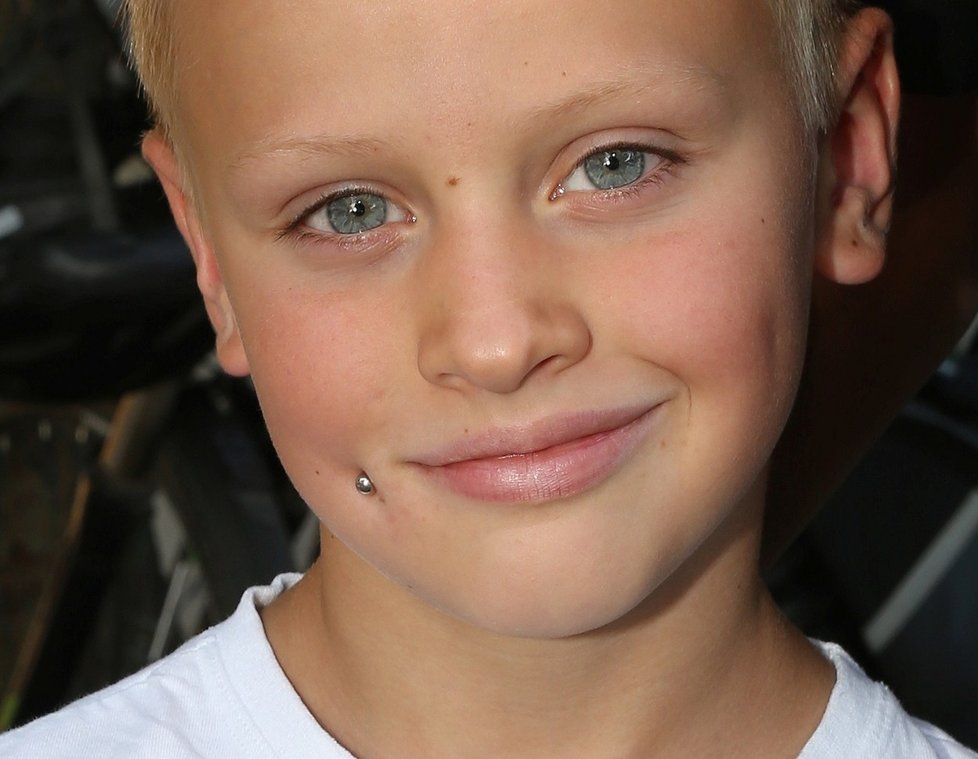 Malý Martin Pohlreich ukázal kuriózní piercing.