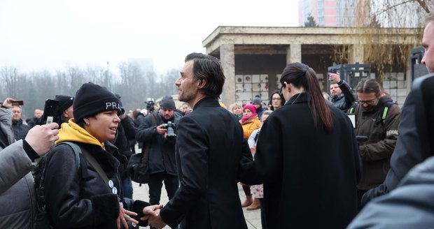 Penggemar di pemakaman Patrik Hezucký. Penggemar di pemakaman Patrik Hezucký.