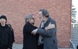 Pohřeb Jiřího Pechy: Bolek Polívka a Jan Hřebejk Pohřeb Jiřího Pechy: Bolek Polívka a Jan Hřebejk