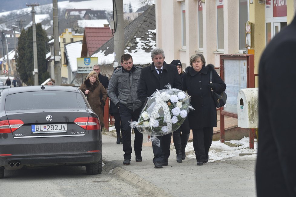 S Martinkou se přišly rozloučit stovky lidí