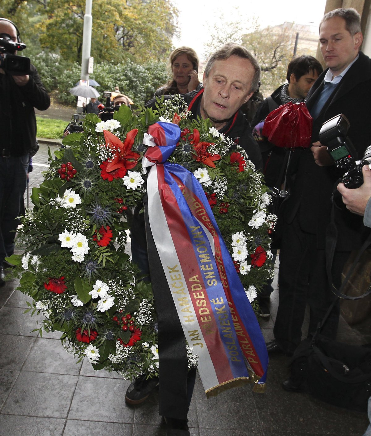 Pohřeb herce Pavla Landovského