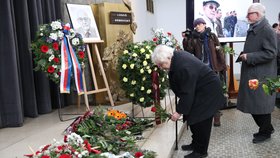 Pohřeb Luboše Dobrovského: Petr Pithart (7.2.2020)