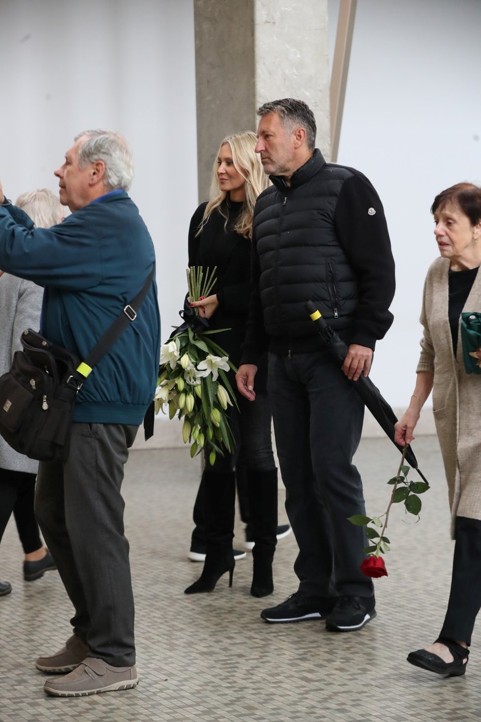 Pohřeb Milana Wolfa: Kateřina Průšová