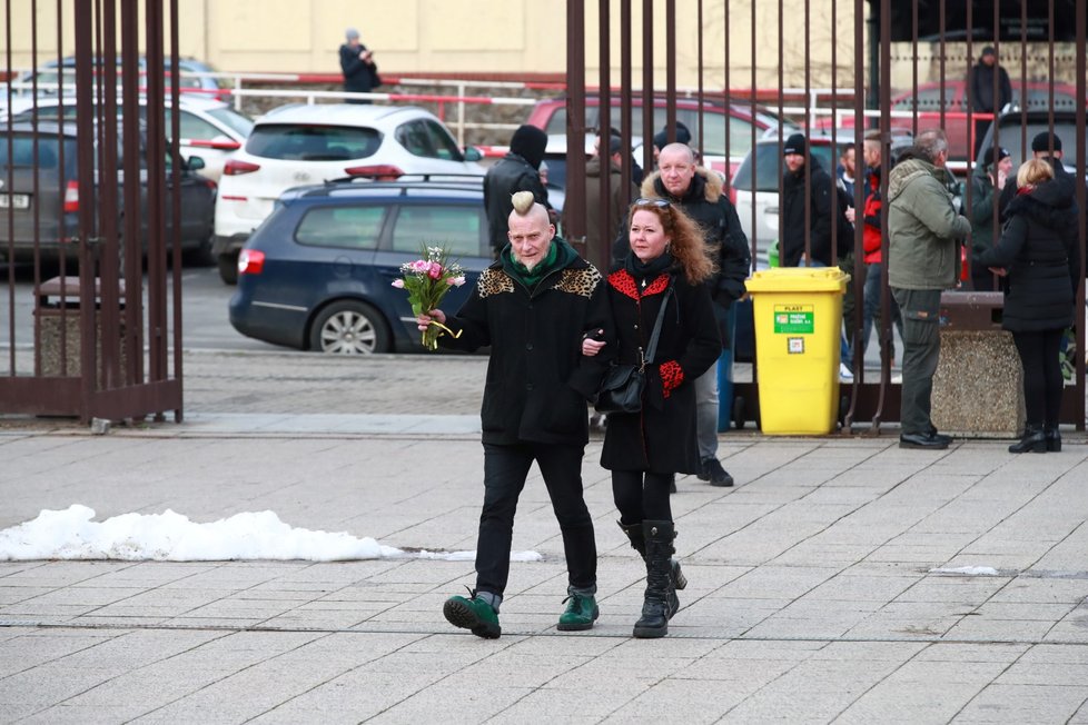 Pohřeb Petra Hoška z kapely Plexis