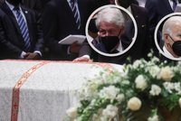 Rakev v bílém na pohřbu Albrightové (†84): Biden zmínil sílu dcery Česka i Havla, Clinton se dojal
