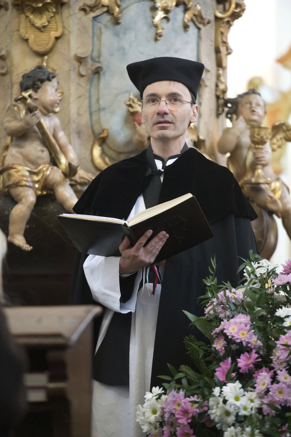 Kostel svatého Matěje, rozloučení s hercem a režisérem Františkem Miškou