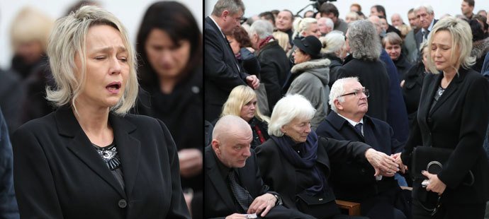 Bolestný pohřeb tenistky Jany Novotné (†49): Slzy utajené přítelkyně!