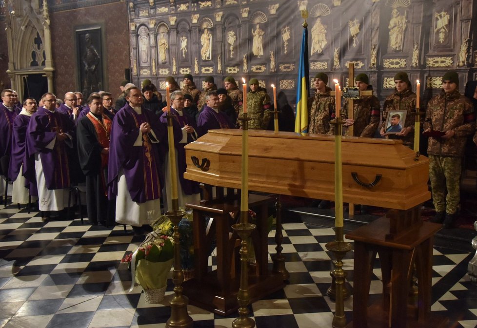Pohřeb Vitalije Svincického ve Lvově, jenž padl v bojích proti Rusům (30. 1. 2023).