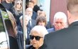 Václav Neckář na pohřbu svého syna Václav Neckář na pohřbu svého syna