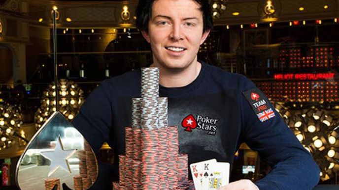 Anglický pokerový profesionál Jake Cody už v kariéře navyhrával přes 104 milionů korun v živých turnajích.