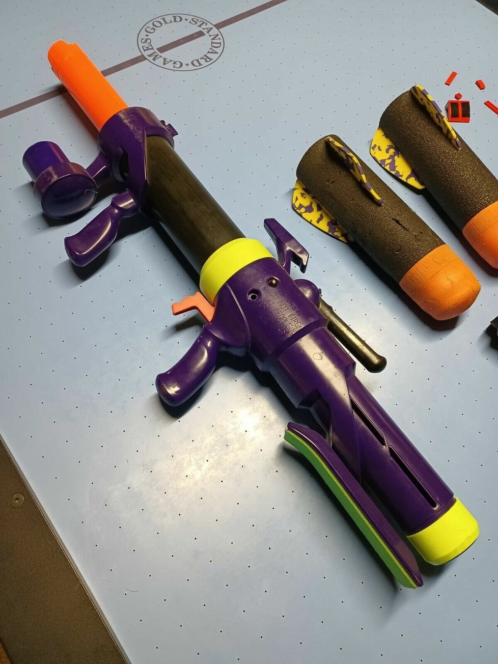 ULTIMATOR Bazooka Foam Rocket Blaster
