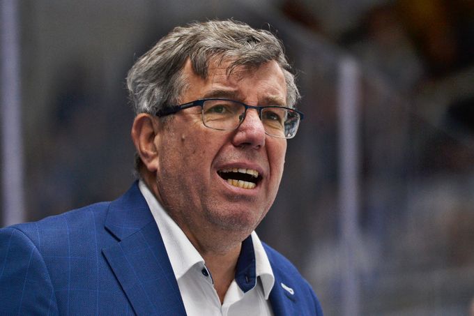 Pokorný skončil po sérii porážek na vlastní žádost v Kometě. Tým povede asistent Pokorný skončil po sérii porážek na vlastní žádost v Kometě. Tým povede asistent