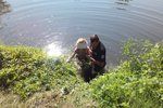 Sebevražedkyni v Mladé Boleslavi zachránili strážníci: Žena se chtěla utopit v řece