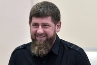 Kadyrov posílá na Ukrajinu bojovat své nezletilé syny. Je jim 14, 15 a 16 let!