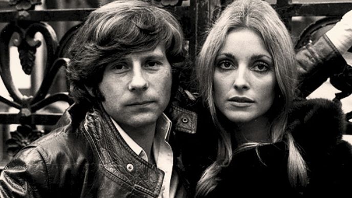 Roman Polanski se svoji někdejší manželkou, herečkou Sharon Tate, kterou v roce 1969 zavraždila sekta Charlese Mansona.