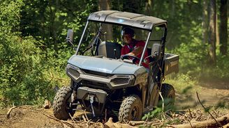 Jízdní dojmy Polaris Ranger 500 – Nejen pro začínající farmáře Jízdní dojmy Polaris Ranger 500 – Nejen pro začínající farmáře