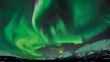 V lednu 2012 se na obloze u norského města Tromsø objevila zvláště intenzívní a barvitá světelná show. Polární záře figurují v řadě severských mýtů – třeba coby duchové řádící na obloze po dobu nepřítomnosti Slunce