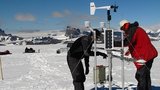 Brněnští polárníci jsou na Antarktidě: Budou zkoumat bakterie i houby a testovat termoprádlo
